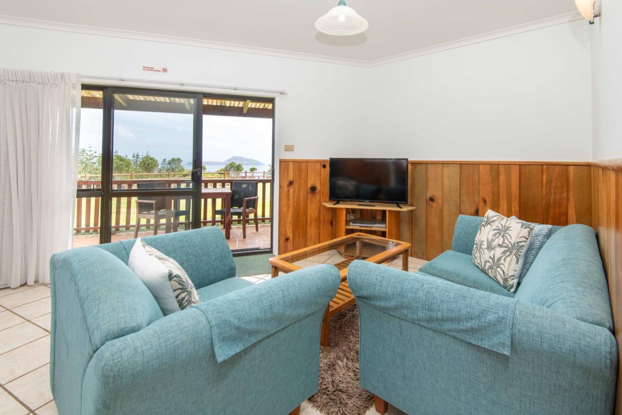 Ocean Breeze Cottages Бернт Пайн Екстериор снимка
