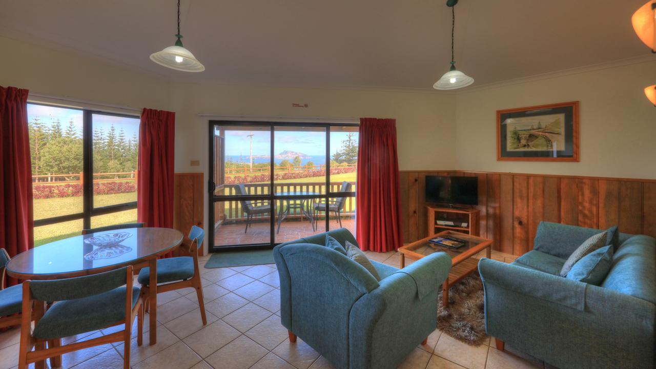 Ocean Breeze Cottages Бернт Пайн Екстериор снимка